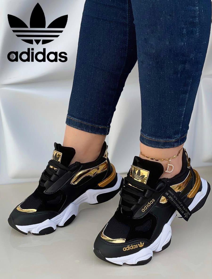 CALZADO ADIDAS CORAZÓN